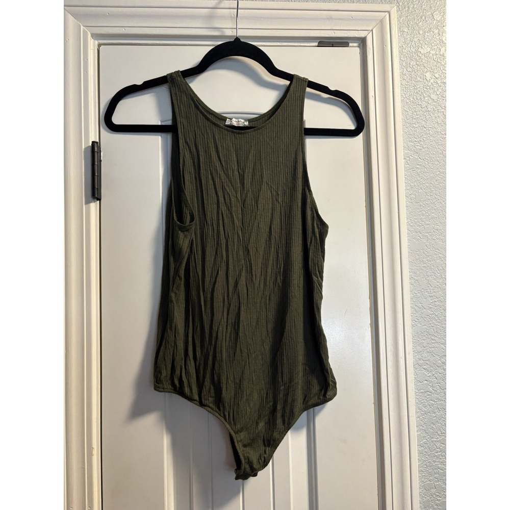 Free People Bodysuit Medium Olive Green Ribbed Sleeveless Scoop Neck‎ OB410811